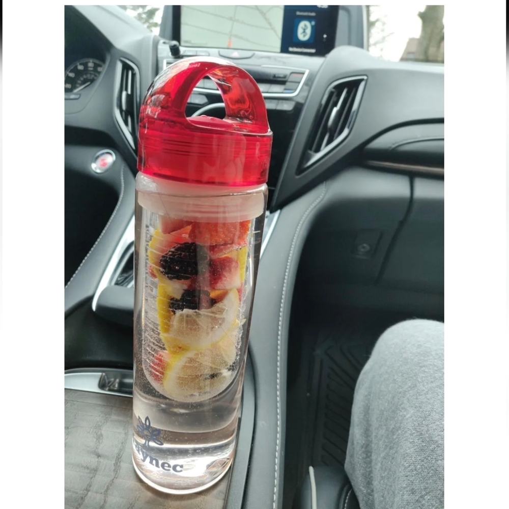 Kaynec Infuser Water Bottle - Picture 2 of 5
